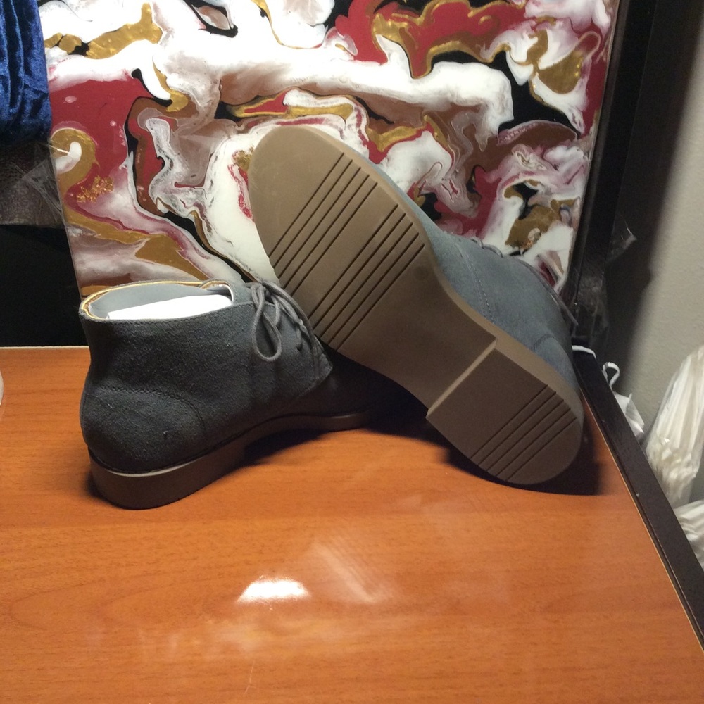 NWT Men's "Chukka" Suede Shoes - Picture 6 of 8